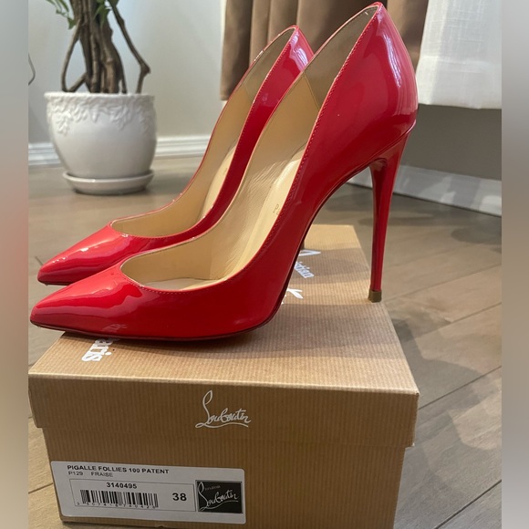 Christian Louboutib heels - Picture 1 of 5
